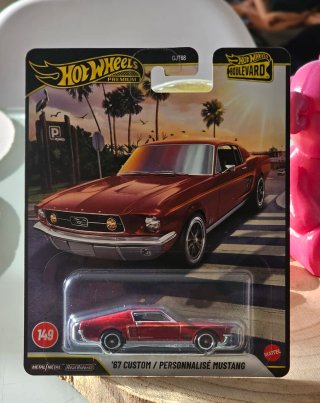 Hot Wheels Boulevard '67 Mustang Premium