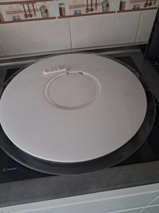 Plafón LED moderno con mando
