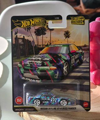 Hot Wheels Boulevard Nissan Skyline GT-R (R32) Pan