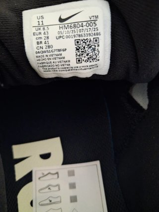 W NIKE VOMERO 18