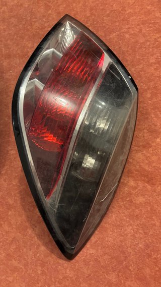 Pilotos Traseros opel corsa
