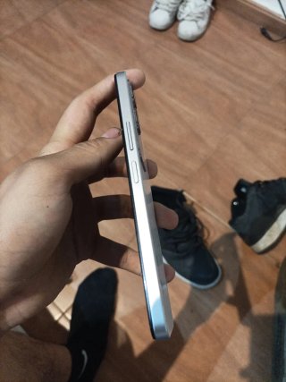 Vivo Y19s Multicolor/Bianco