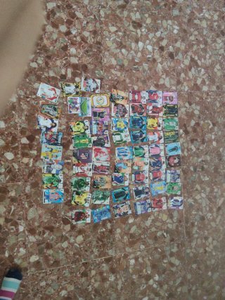 Cromos de fútbol variados