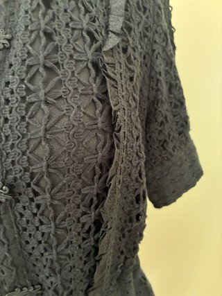 Vestido elegante crochet negro