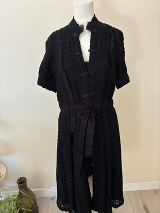 Vestido elegante crochet negro
