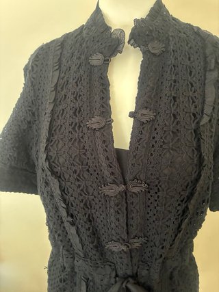 Vestido elegante crochet negro