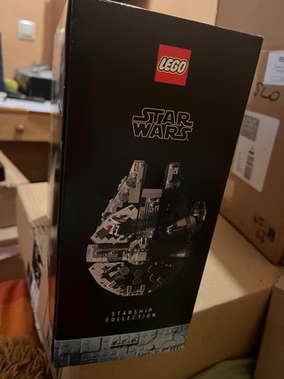 LEGO Star Wars Halcón Milenario 75375 sin abrir