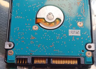 Disco Duro Toshiba 320GB Slim 2.5" SATA Portátil