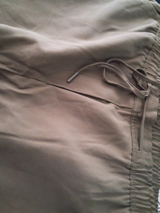 Pantalones largos verdes