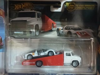 Hot Wheels Team Transport Porsche RennDienst