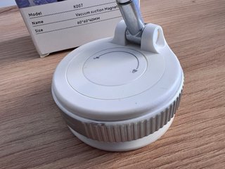 Soporte magnético para móvil
