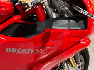 Ducati 999
