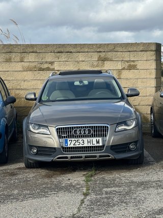 Audi A4 Allroad 2012