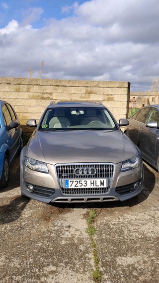 Audi A4 Allroad 2012