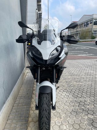 dasMoto vende BMW F900XR con 33.000 km (2020)