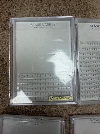Extensiones de Pestañas Sense Lashes