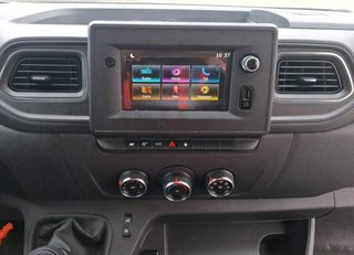 Renault Master CHASIS CABINA CARROZADO PAQUETERA CAMIÓN 3500 2.3 BLUE DCI 145 CV CON PLATAFORMA ELEVADORA