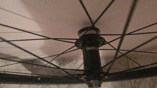 Ruote Shimano WH-RST710 in Carbonio