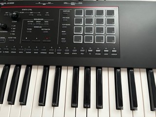 Roland Fantom 07 Sintetizador Nuevo