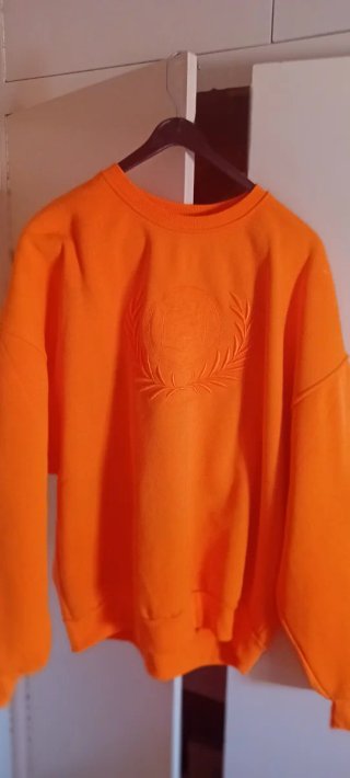 Sudadera naranja hombre