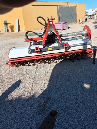 Rotovator tractor 50cv seminuevo