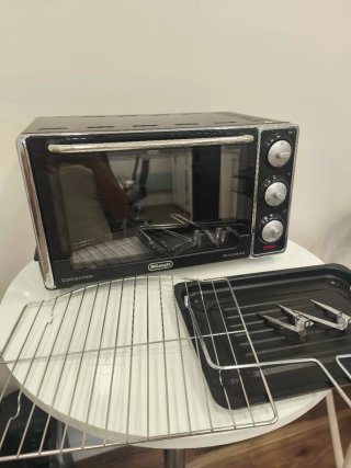 Horno Eléctrico De’Longhi – Convección, 1300W, 20L