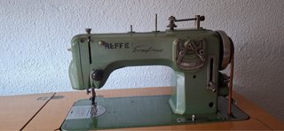 Máquina de coser Refrey Transforma