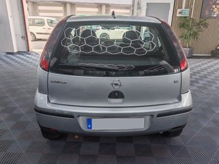 OPEL Corsa Essentia 1.2 16v