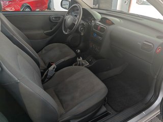 OPEL Corsa Essentia 1.2 16v