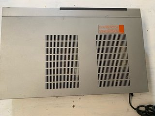 Amplificador Estéreo Sony TA-AX11