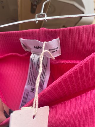 Leggings corto NUEVO fucsia de Mango
