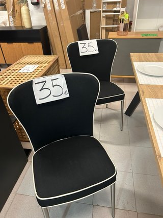 Sillas tapizadas negras (2 unidades)