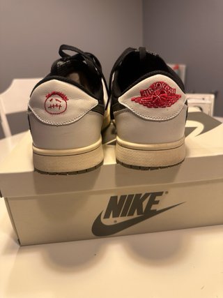 Nike SB Dunk Low Travis Scott olive