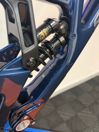 Cuadro Santa Cruz V10 Talla L