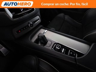 Volvo XC90 2.0 B5 Diesel Mild-Hybrid R-Design AWD