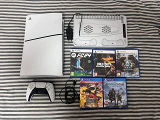 PS5 slim