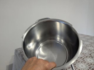 Pentola in metallo