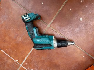 Sierra Recíproca Makita