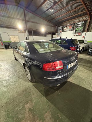 Audi A8 4.2 TDI quattro tiptronic DPF