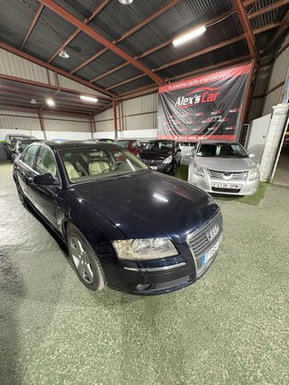Audi A8 4.2 TDI quattro tiptronic DPF