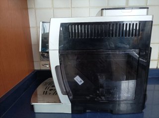 Cafetera Delonghi Plata
