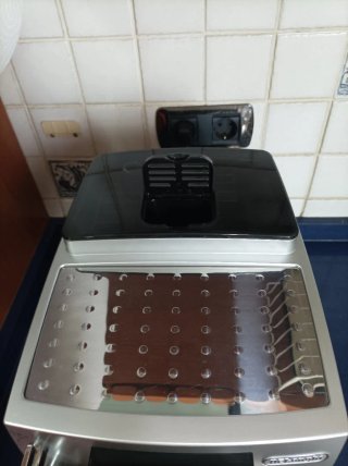 Cafetera Delonghi Plata