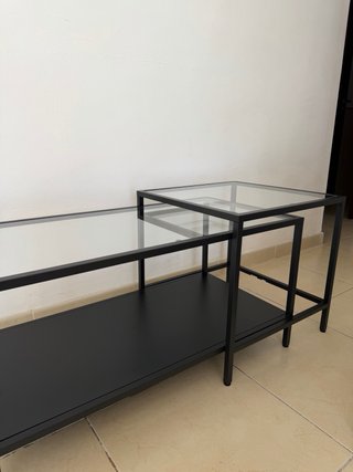 Mesa auxiliar VITTSJÖ Ikea cristal y metal