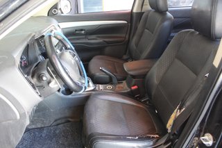Mitsubishi OUTLANDER 2.0 PHEV Kaiteki Auto 4WD (2014)
