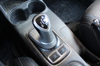 Mitsubishi OUTLANDER 2.0 PHEV Kaiteki Auto 4WD (2014)
