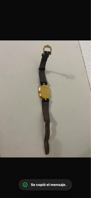Reloj de pulsera mujer negro y dorado