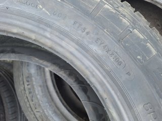 215 70 R15 C Michelin - 1 neumático sin uso