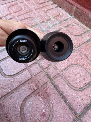 Protector horquilla R&G + diábolos Yamaha MT-07 20