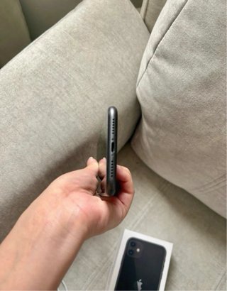 iPhone 11
