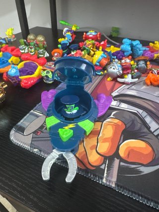 Lote de figuras Superzings